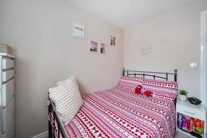 Photo 8- click for photo gallery